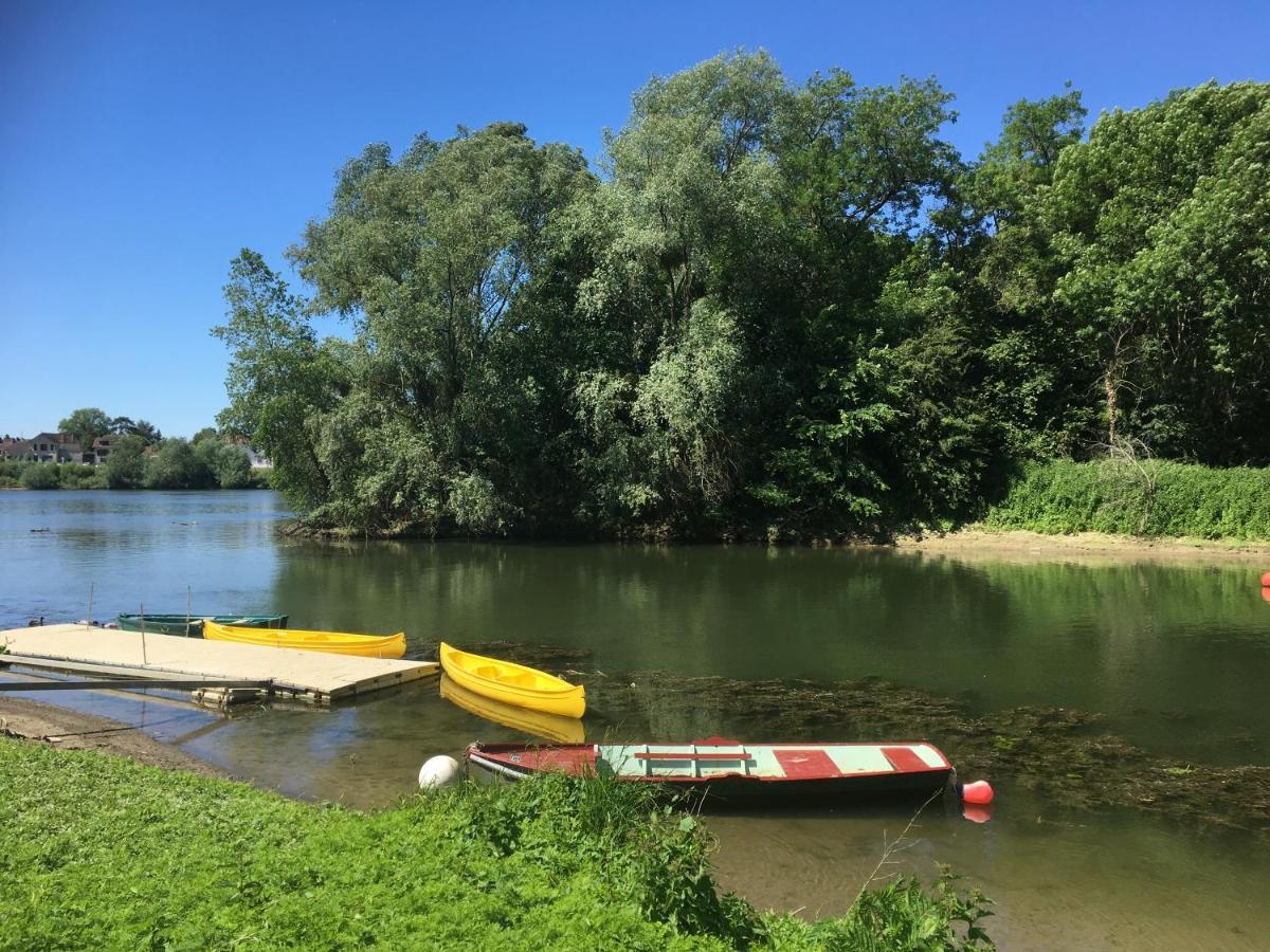 En Bord De Seine Panzió Vétheuil Kültér fotó