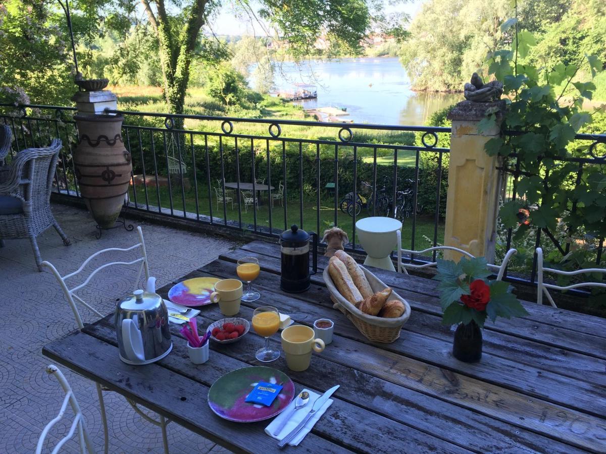 En Bord De Seine Panzió Vétheuil Kültér fotó